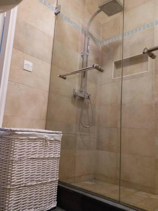 Beachfront Apartment Flic en Flac Ngoại thất bức ảnh